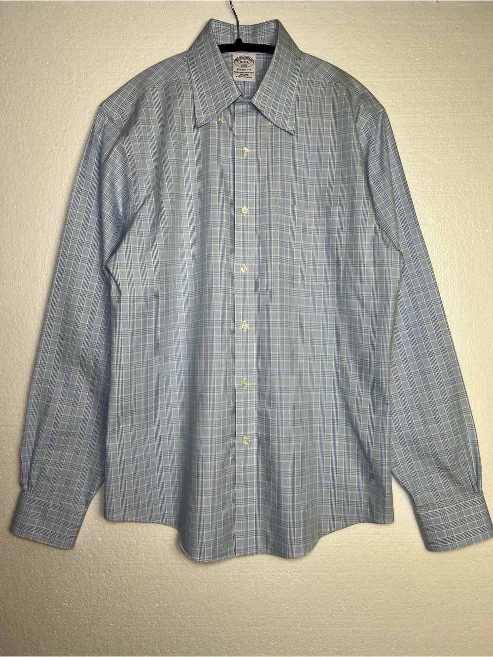 Brooks Brothers regent fit Dress Shirt Mens 15-4/5 Blue Long Sleeve Button Down